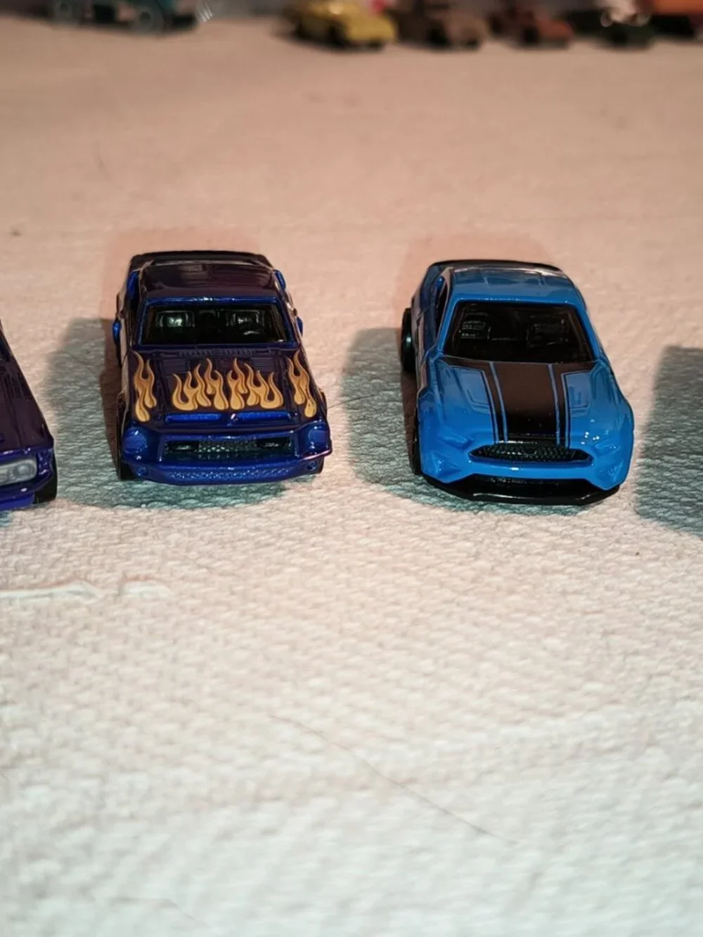HOT WHEELS & MATCHBOX FORD MUSTANG 4-CAR LOT